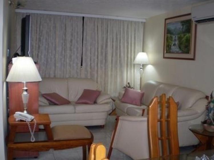 Foto Apartamento en Venta en Narayola uno, Maracay, Aragua - BsF 635.000 - APV36105 - BienesOnLine