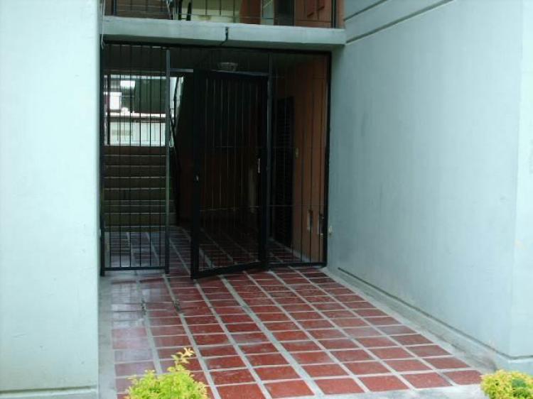 Foto Apartamento en Venta en Ciudad Buenaventura, Paraparal, Los Guayos, Los Guayos, Carabobo - BsF 400.000 - APV39181 - BienesOnLine