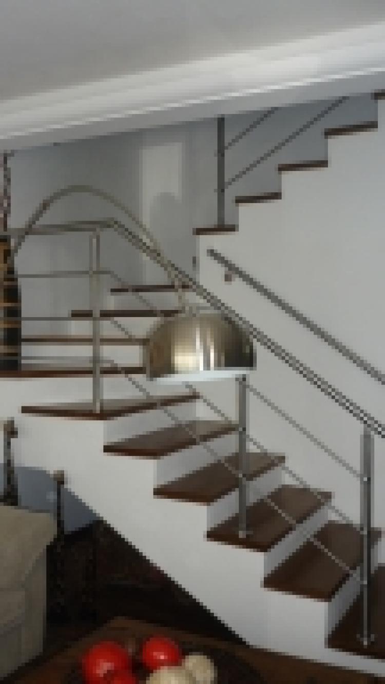 Home in Metric Way