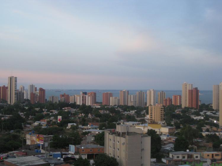 Foto Apartamento en Venta en Maracaibo, Zulia - BsF 740.000 - APV44360 - BienesOnLine