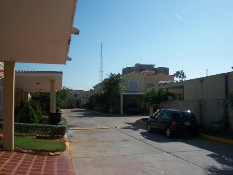 Foto Casa en Venta en Maracaibo, Zulia - BsF 2.400.000 - CAV45709 - BienesOnLine