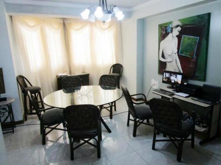 Foto Apartamento en Venta en El Milagro, Maracaibo, Zulia - BsF 425.000.000 - APV77085 - BienesOnLine