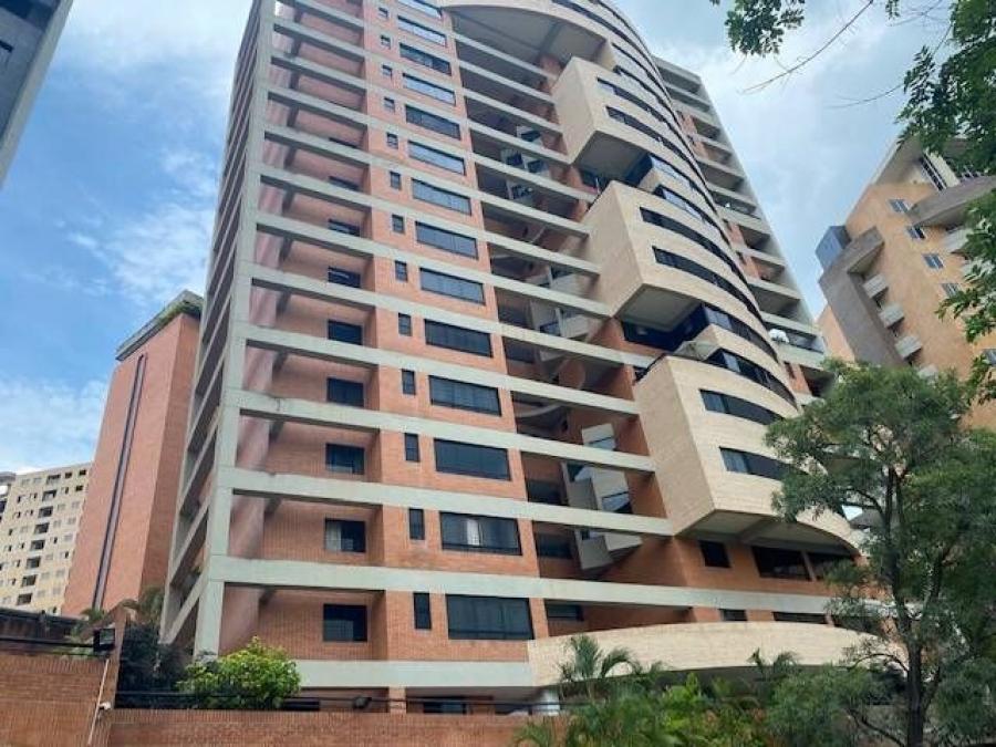 Foto Apartamento en Alquiler en La Trigalea, Valencia, Carabobo - U$D 500 - APA198978 - BienesOnLine