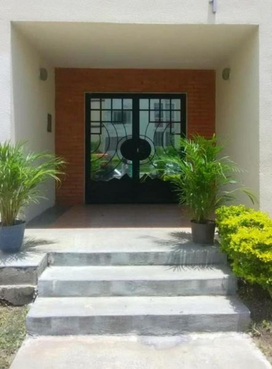 Foto Apartamento en Venta en Jos Rafael Revenga, El Consejo, Aragua - BsF 2.711.471.490 - APV130023 - BienesOnLine