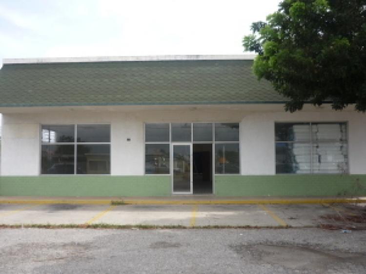 Foto Local en Alquiler en Ciudad Ojeda, Zulia - BsF 10.000 - LOA20939 - BienesOnLine