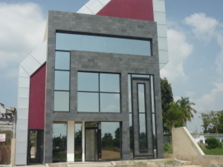 Home in Metric Way