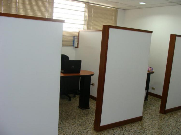 Foto Oficina en Alquiler en Maracaibo, Zulia - BsF 12.000 - OFA36647 - BienesOnLine