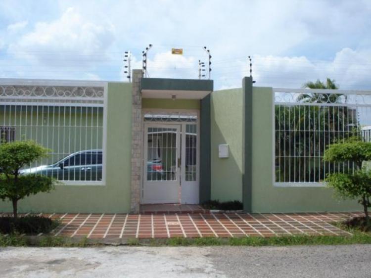 Foto Casa en Alquiler en Maracaibo, Zulia - BsF 12.000 - CAA20588 - BienesOnLine