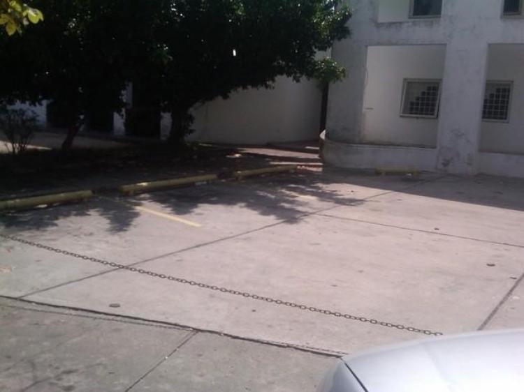 Foto Edificio en Venta en Maracaibo, Zulia - BsF 6.800.000 - EDV27333 - BienesOnLine