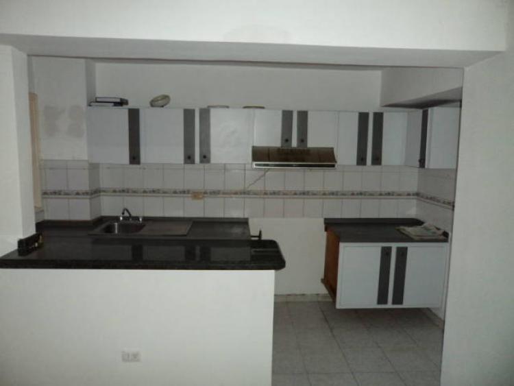 Foto Apartamento en Venta en Maracaibo, Zulia - BsF 400.000 - APV35040 - BienesOnLine
