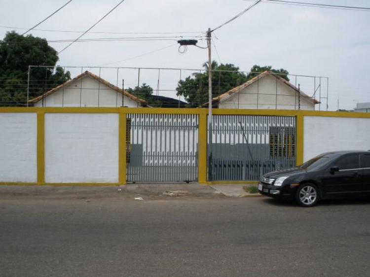 Foto Galpon en Alquiler en Maracaibo, Zulia - BsF 20.000 - GAA37229 - BienesOnLine