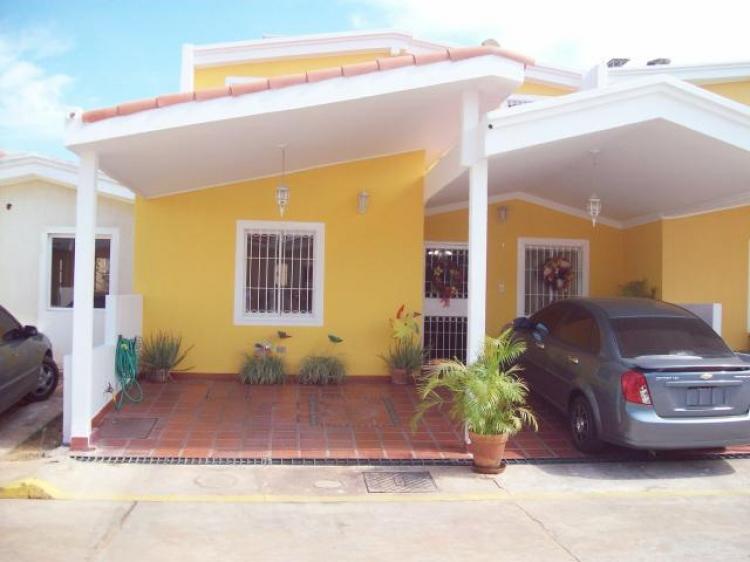 Foto Casa en Venta en Maracaibo, Zulia - BsF 1.350.000 - CAV37870 - BienesOnLine