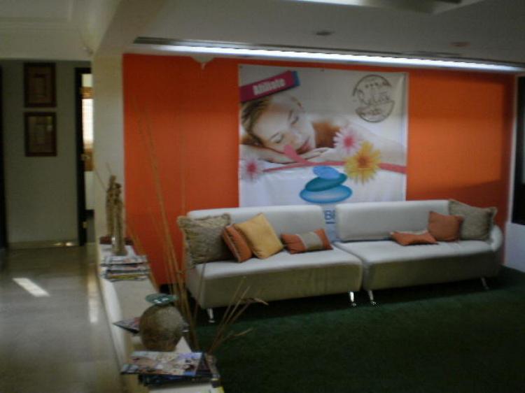 Home in Metric Way