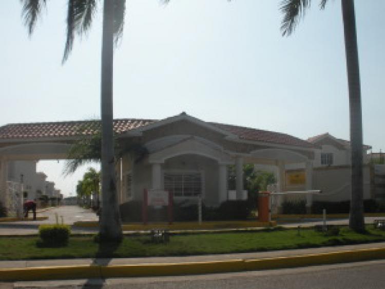 Home in Metric Way