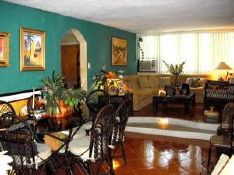 Foto Apartamento en Venta en Maracay, Aragua - BsF 1.100.000 - APV39445 - BienesOnLine