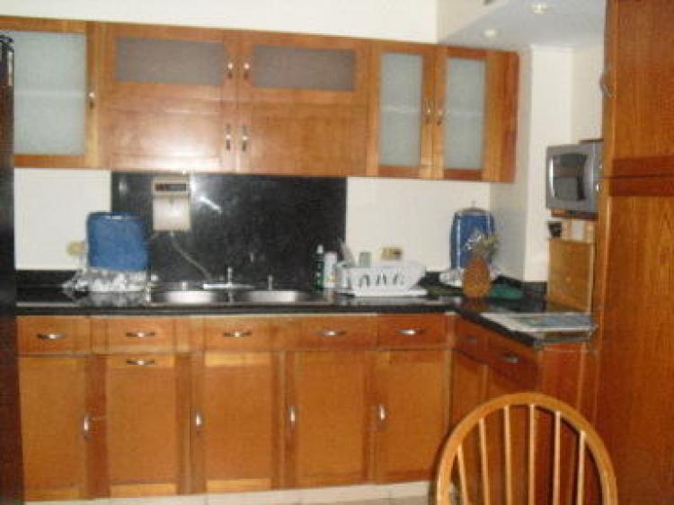 Foto Apartamento en Venta en Maracaibo, Zulia - BsF 1.100.000 - APV40187 - BienesOnLine
