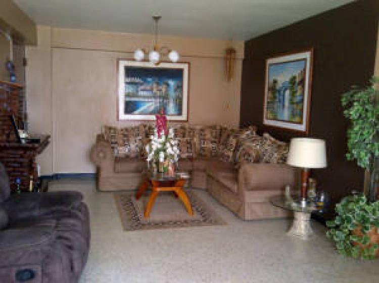 Foto Apartamento en Venta en Valle Frio, Maracaibo, Zulia - BsF 1.100.000 - APV46871 - BienesOnLine