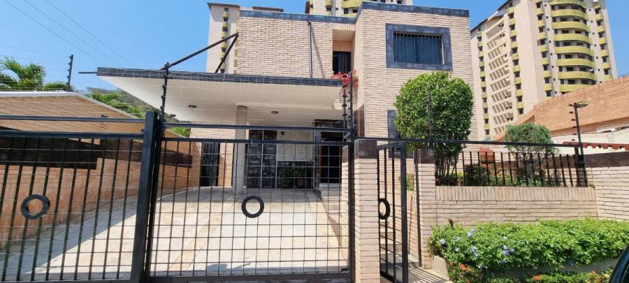 Foto Casa en Venta en Valencia, Carabobo - U$D 200.000 - CAV210420 - BienesOnLine