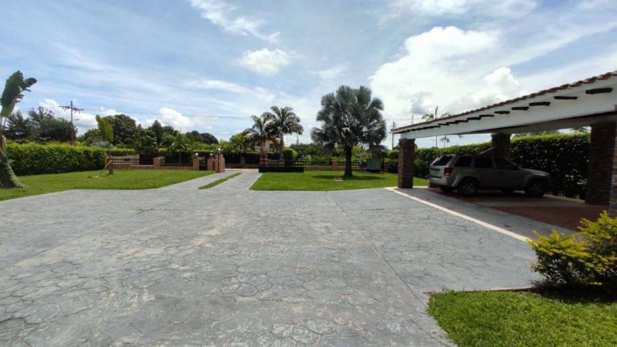 Foto Casa en Venta en Valencia, Carabobo - U$D 280.000 - CAV212619 - BienesOnLine