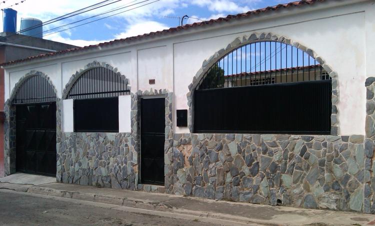 Foto Casa en Venta en Urb. Bosque Lindo, El Consejo, Aragua - BsF 720.000 - CAV21332 - BienesOnLine