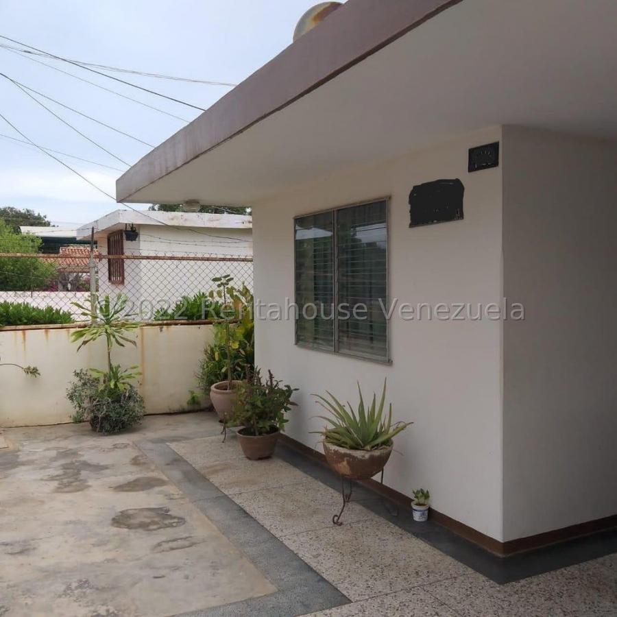 Home in Metric Way