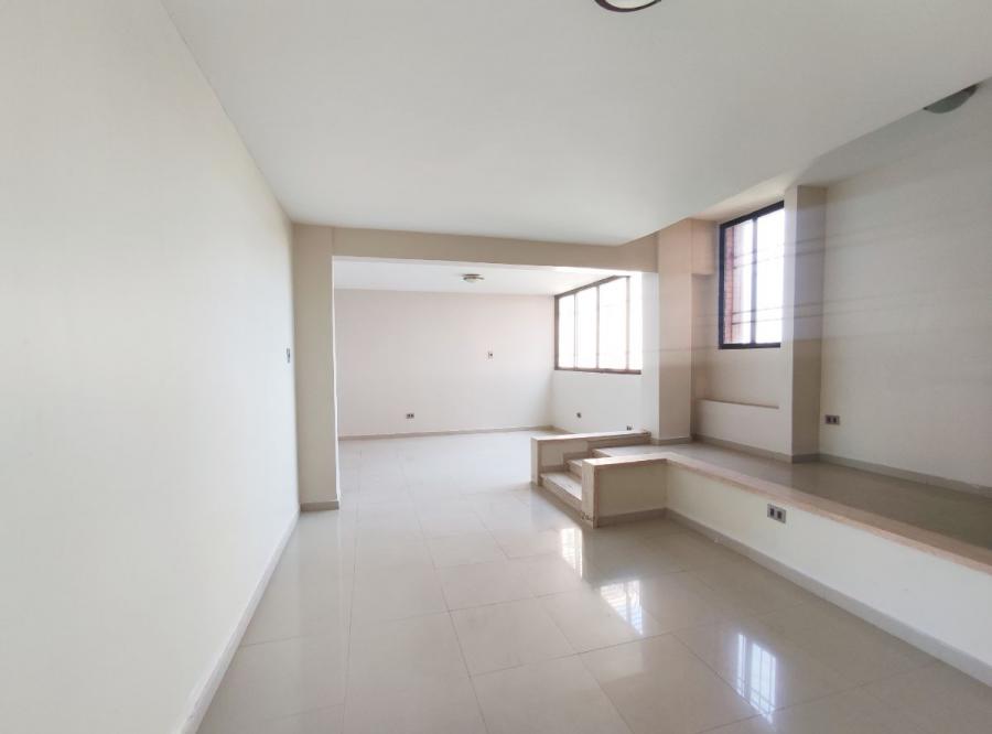 Foto Apartamento en Venta en Maracaibo, Zulia - U$D 16.000 - APV208672 - BienesOnLine