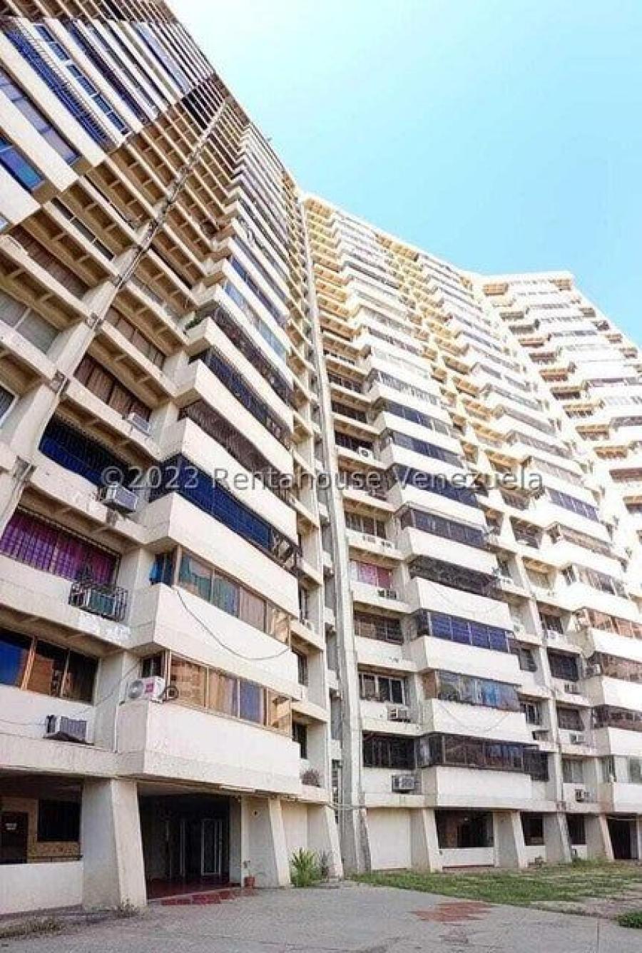 Foto Apartamento en Venta en Maracaibo, Zulia - U$D 13.000 - APV208510 - BienesOnLine