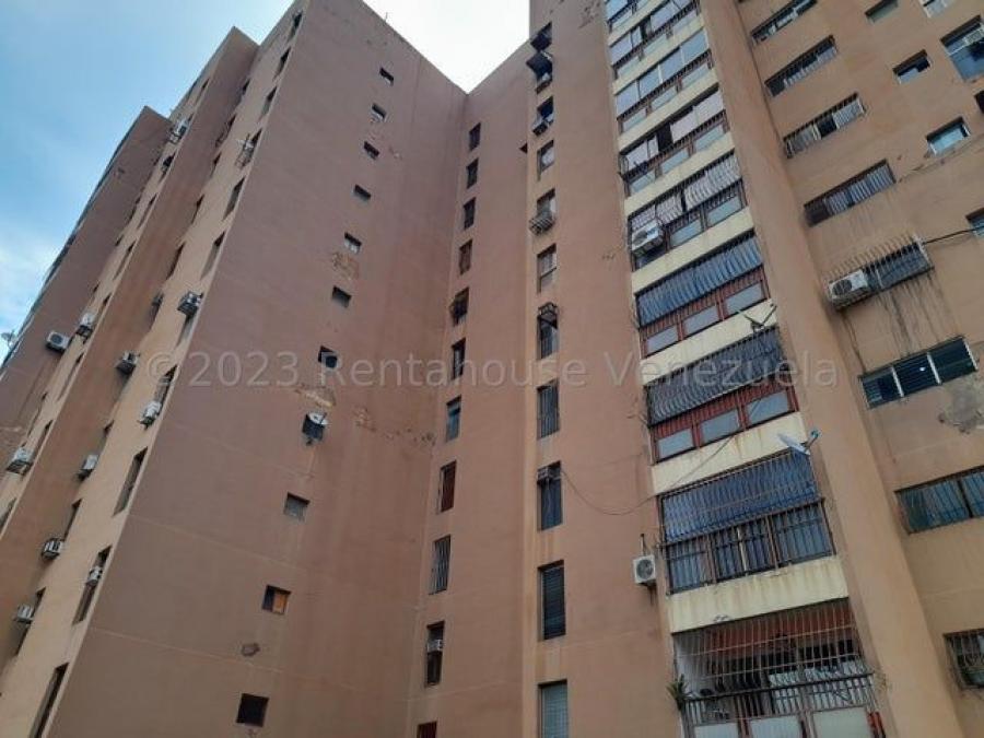 Foto Apartamento en Venta en Maracay, Aragua - BsF 10.000 - APV209497 - BienesOnLine