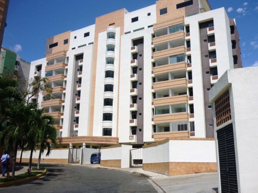 Foto Apartamento en Venta en LOS NISPEROS, Valencia, Carabobo - U$D 27.000 - APV127292 - BienesOnLine