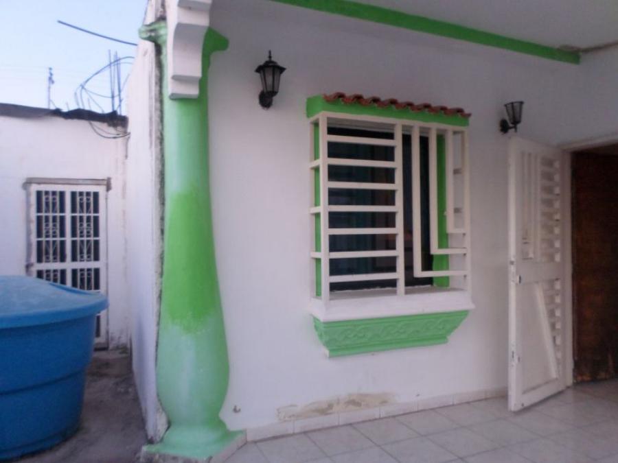 Foto Casa en Venta en LOS GUAYOS, PARAPARAL, Carabobo - U$D 7.000 - CAV128996 - BienesOnLine