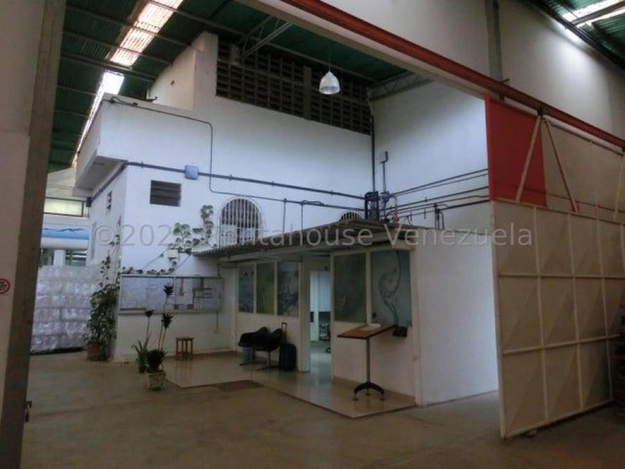 Foto Negocio en Venta en Los Teques, Sector Alberto Ravell, Miranda - U$D 2.500.000 - NEV194515 - BienesOnLine