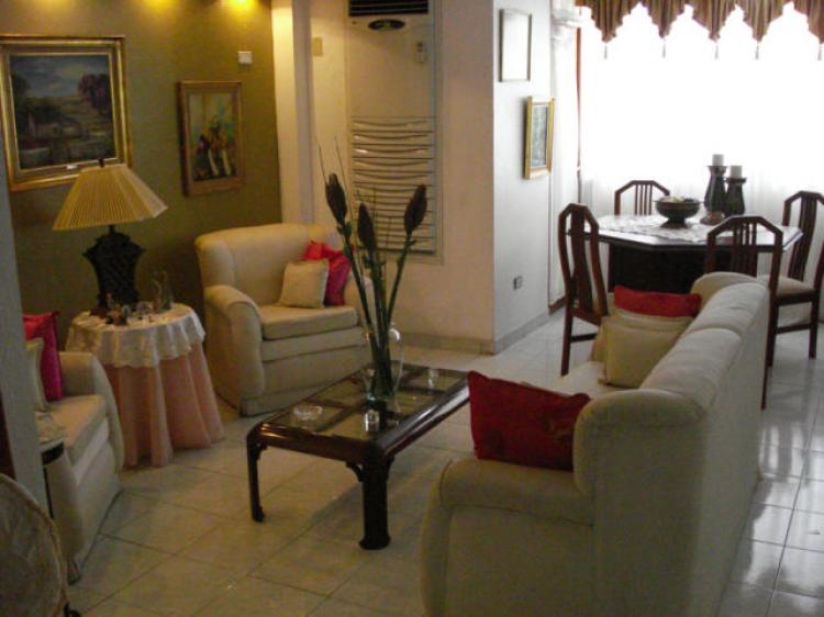 Foto Apartamento en Venta en Pueblo Nuevo, Maracaibo, Zulia - BsF 700.000 - APV17015 - BienesOnLine