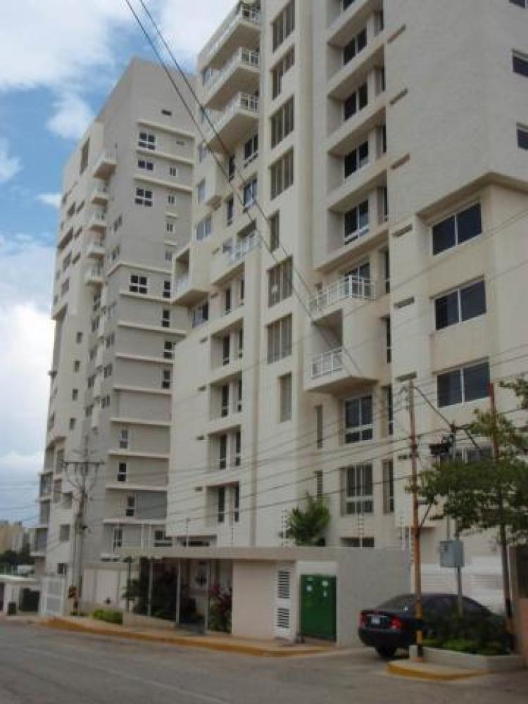 Foto Apartamento en Venta en Maracaibo, Zulia - BsF 6.900 - APV25489 - BienesOnLine