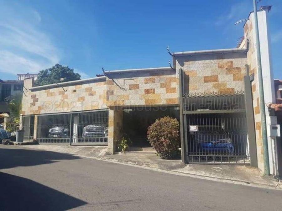 Foto Casa en Venta en Baruta, Municipio Baruta, Prados Del Este, Distrito Federal - U$D 580.000 - CAV204097 - BienesOnLine