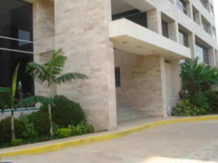 Foto Apartamento en Alquiler en El Milagro, Maracaibo, Zulia - BsF 25.000 - APA24493 - BienesOnLine