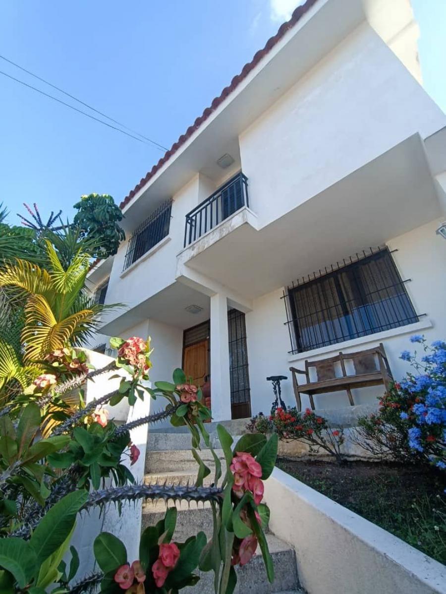 Foto Casa en Venta en Barquisimeto, Lara - U$D 110.000 - CAV207744 - BienesOnLine