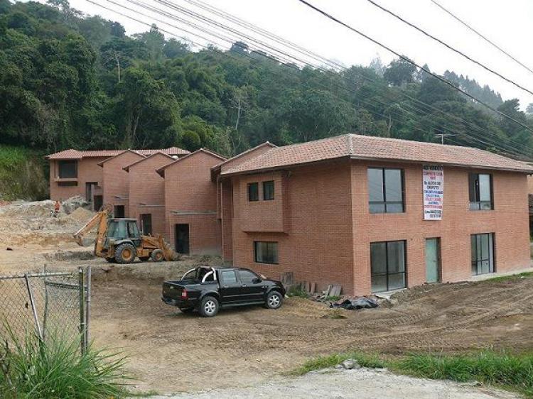 Foto Casa en Venta en Oripoto, Caracas, Distrito Federal - BsF 2.980.000 - CAV37394 - BienesOnLine