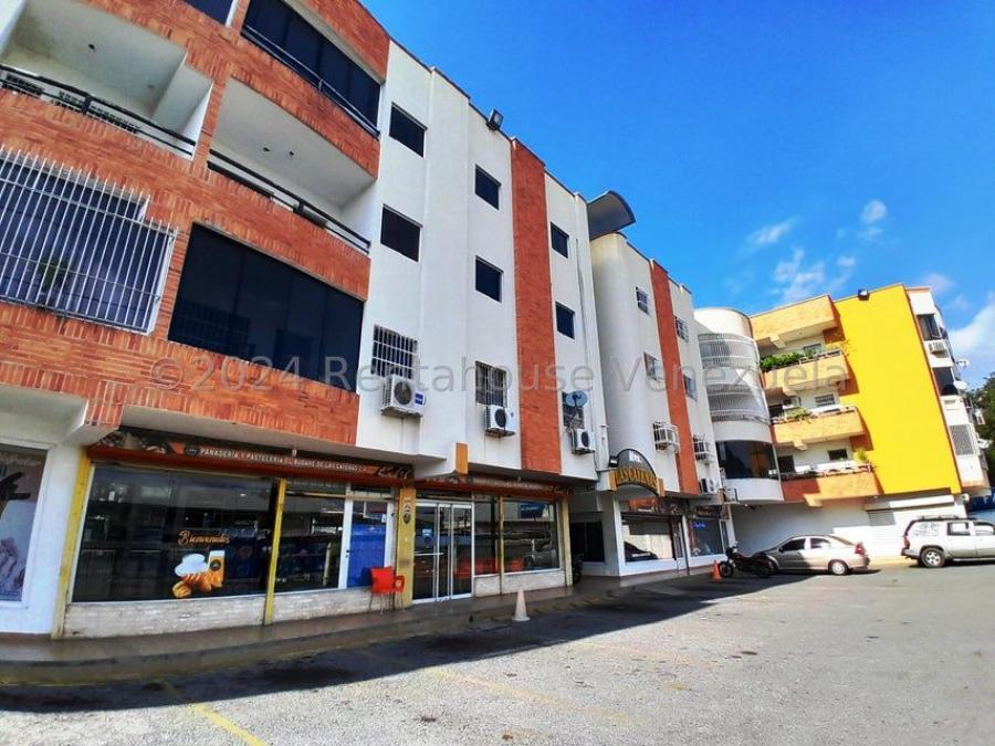 Foto Apartamento en Alquiler en Santiago Mario, Turmero, Aragua - U$D 300 - APA220137 - BienesOnLine