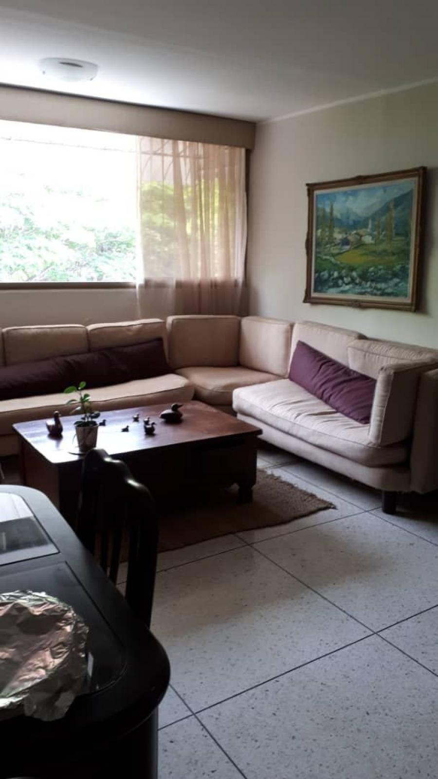 Foto Apartamento en Alquiler en Baruta, Baruta, Miranda - U$D 450 - APA130131 - BienesOnLine