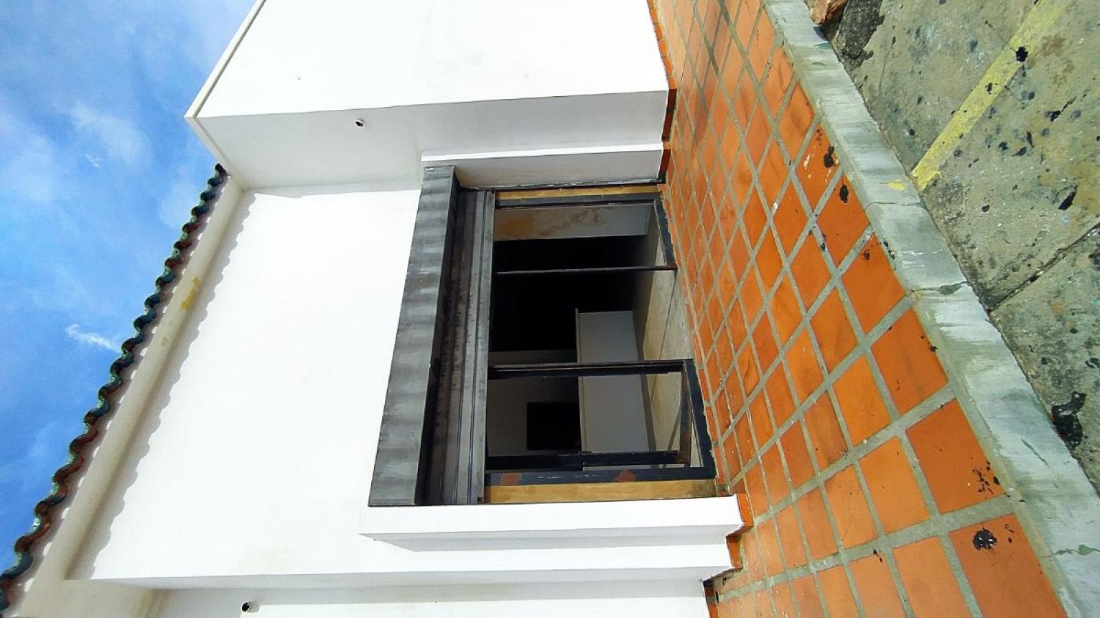 Home in Metric Way