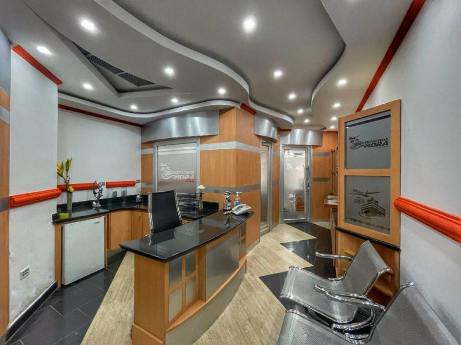Home in Metric Way