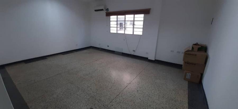 Foto Oficina en Alquiler en Baruta, Altamira, Miranda - U$D 250 - OFA153408 - BienesOnLine