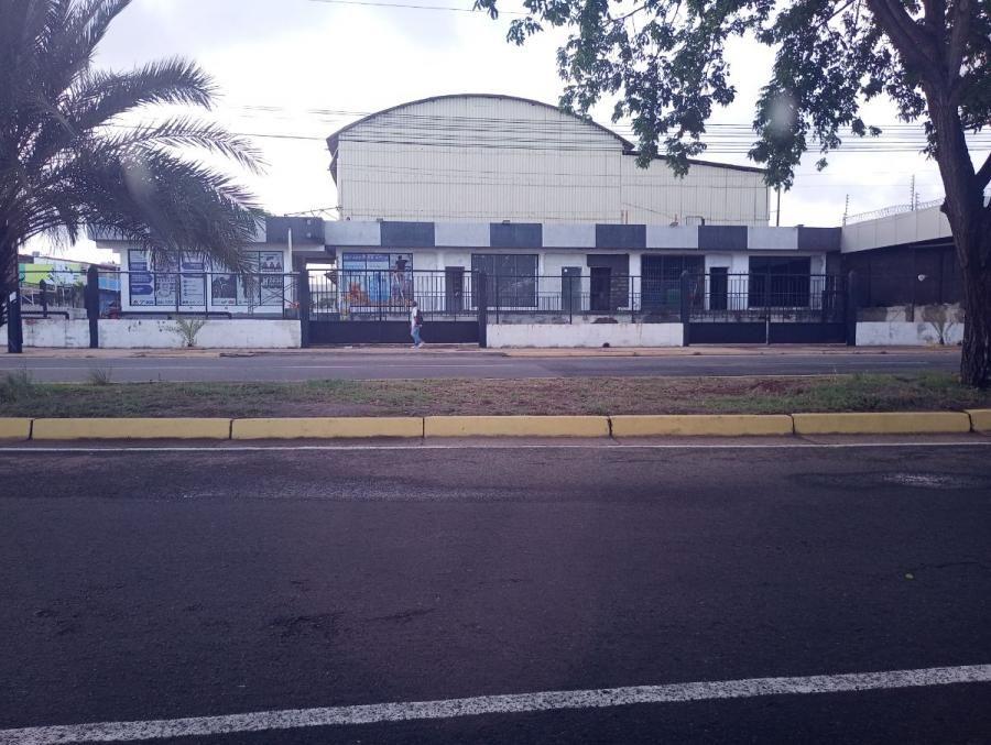 Foto Local en Alquiler en Unare Uno, Ciudad Guayana, Bolívar - U$D 550 - LOA254570 - BienesOnLine