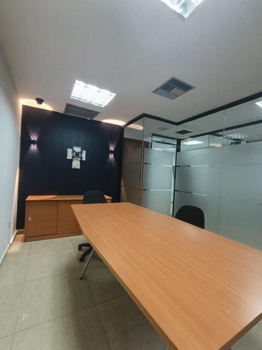 Foto Oficina en Alquiler en Barquisimeto, Lara - U$D 700 - OFA268976 - BienesOnLine