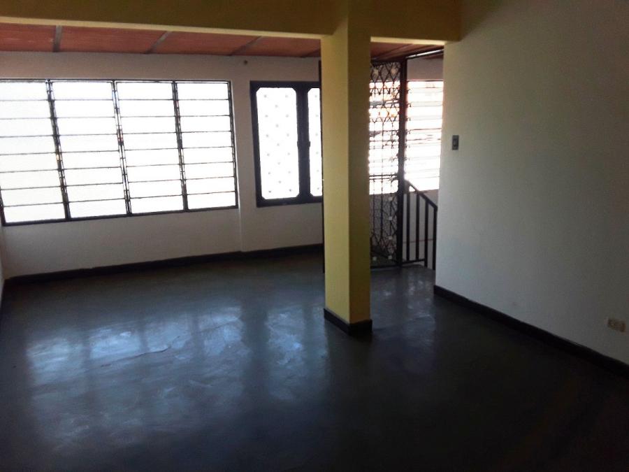 Foto Apartamento en Alquiler en Los Tacarigua, Maracay, Aragua - BsF 50 - APA113102 - BienesOnLine