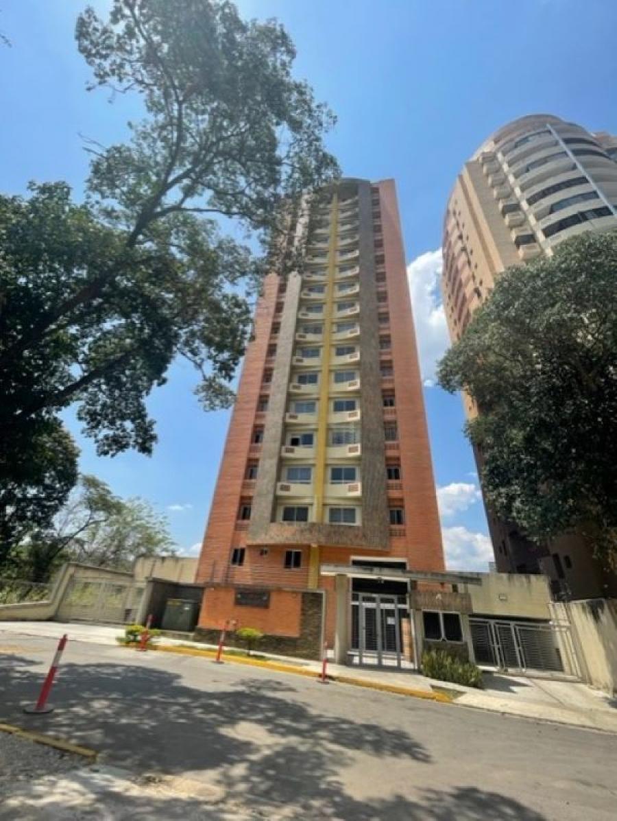 Foto Apartamento en Alquiler en Valencia (Valencia), Valencia (Valencia), Carabobo - U$D 260 - APA223188 - BienesOnLine