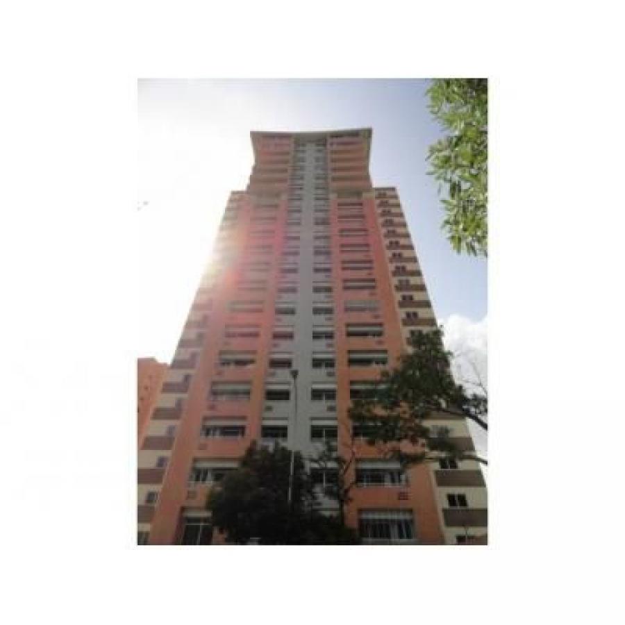 Foto Apartamento en Alquiler en Valencia (Valencia), Valencia (Valencia), Carabobo - U$D 200 - APA174744 - BienesOnLine