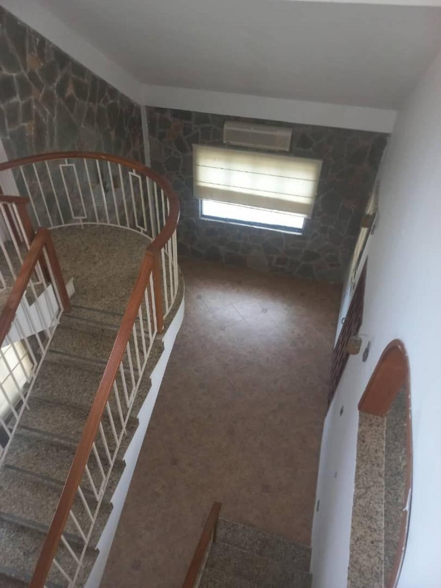 Foto Casa en Alquiler en San Jose, Valencia, Carabobo - U$D 850 - CAA215572 - BienesOnLine