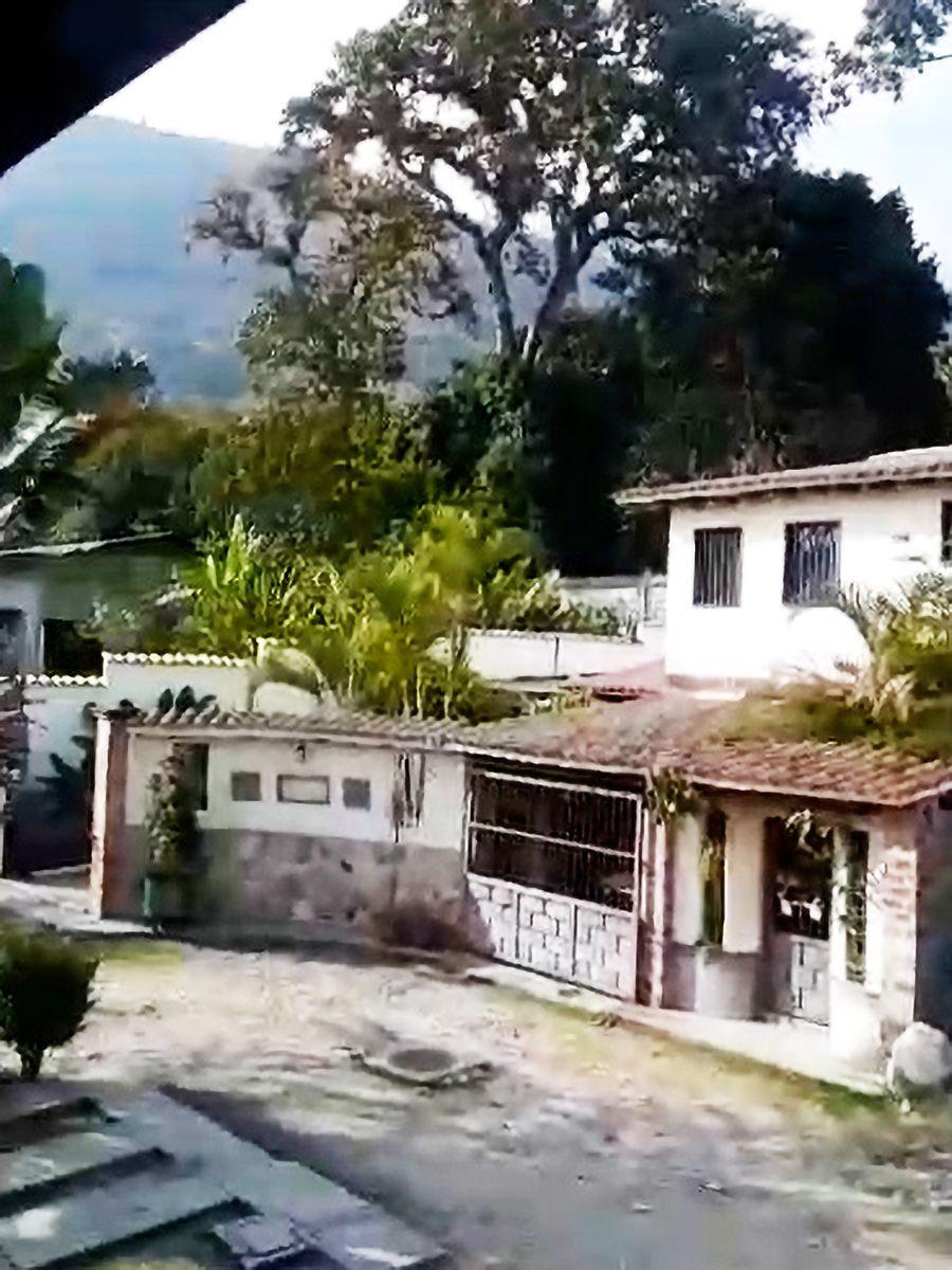 Foto Casa en Alquiler en La Pedregosa Media, Mrida, Mrida - U$D 200 - CAA218750 - BienesOnLine