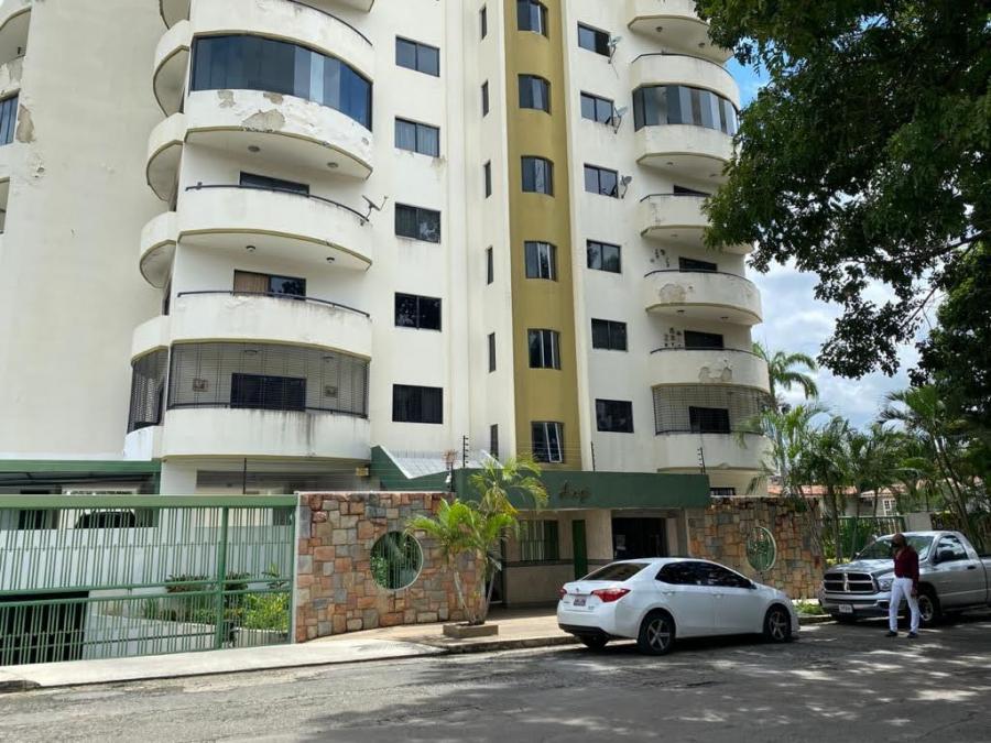 Foto Apartamento en Alquiler en LOS NISPEROS, Valencia, Carabobo - U$D 250 - APA140975 - BienesOnLine